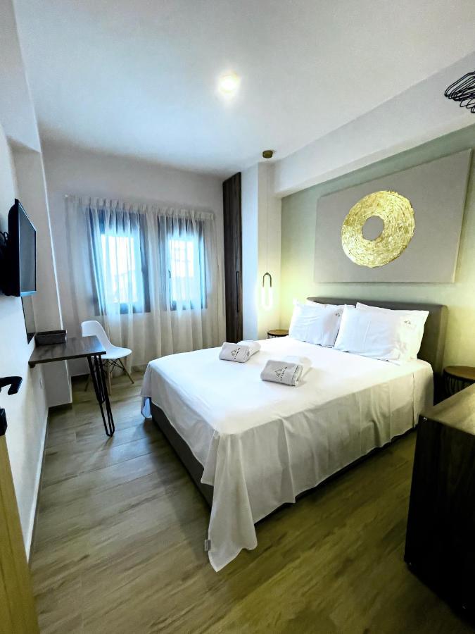 Athonite All Seasons Luxury Suites 이에리소스 외부 사진