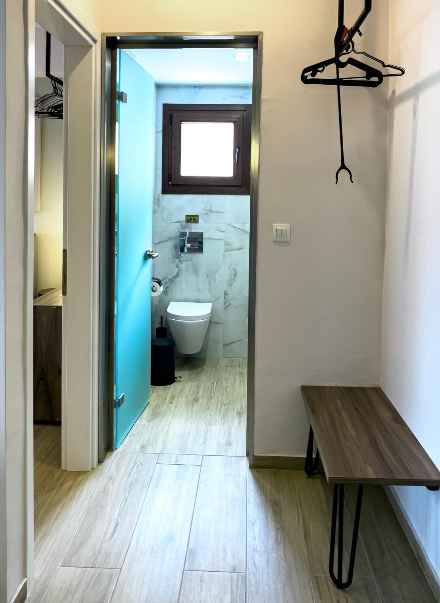 Athonite All Seasons Luxury Suites 이에리소스 외부 사진